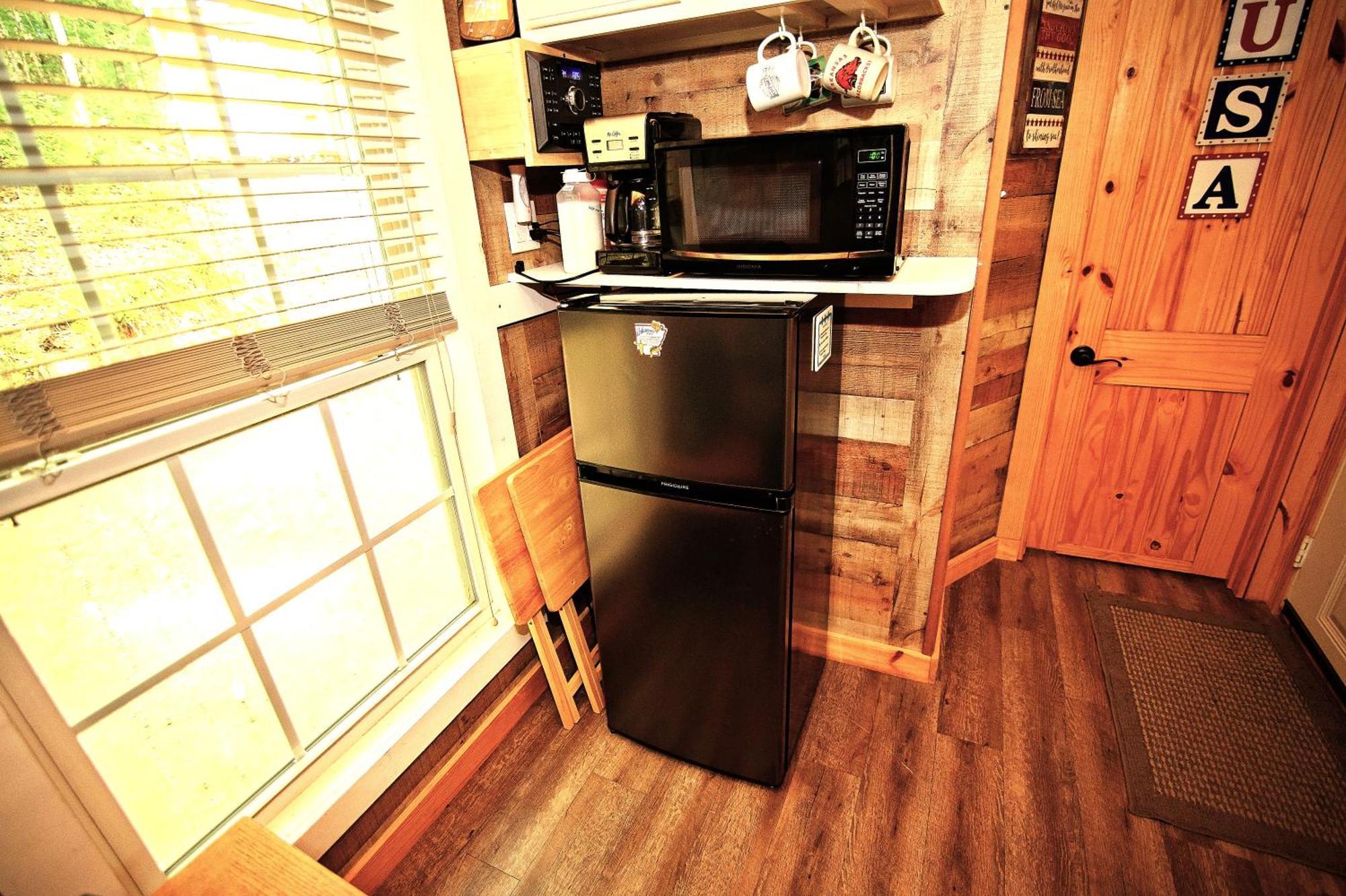 The Americana - Parker Creek Bend Cabins Murfreesboro Εξωτερικό φωτογραφία